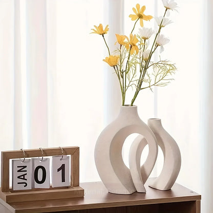 Scandi Chic Hollow Vase Set